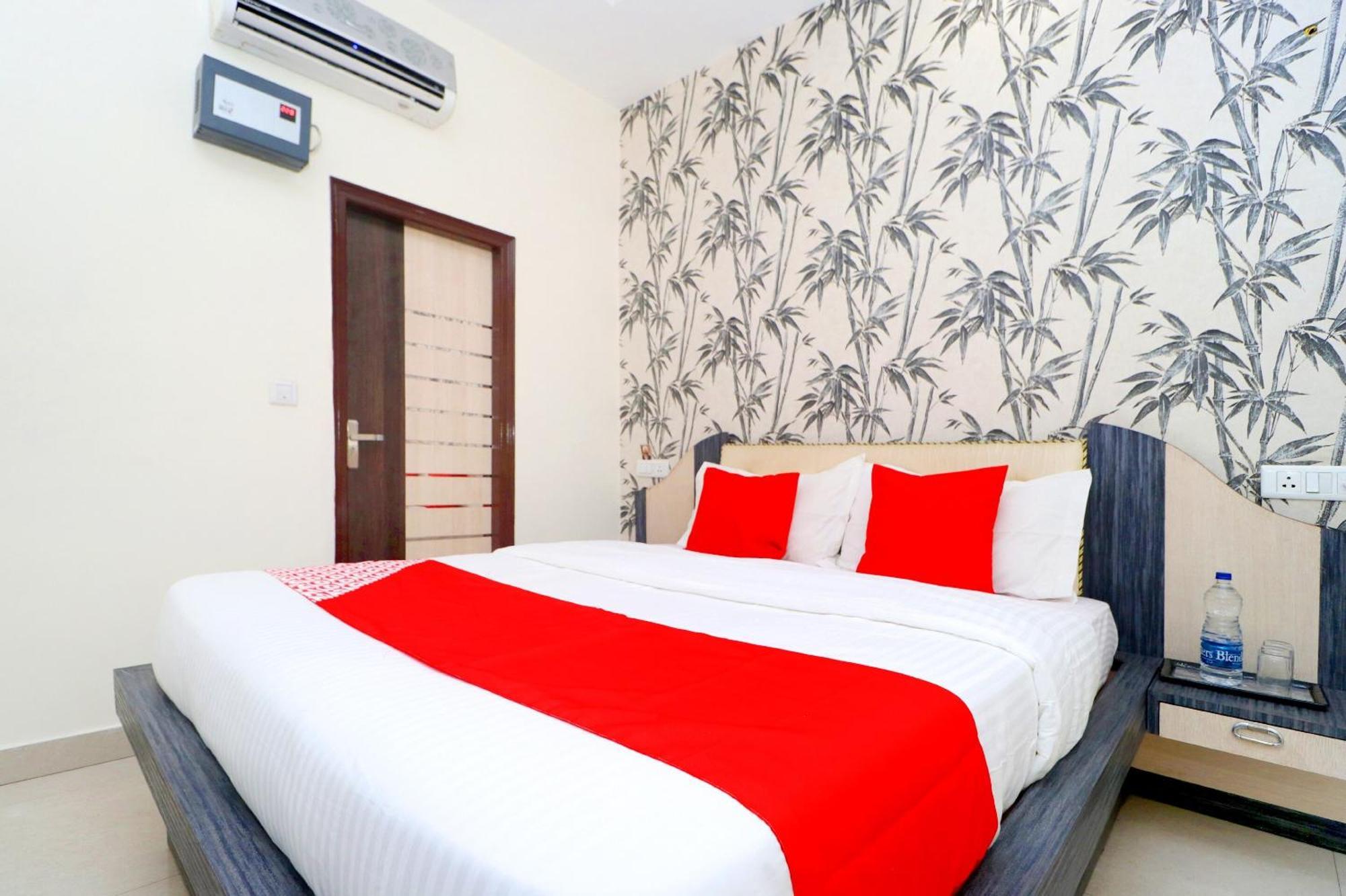 Hotel O Sangam Resort Shāhpur Extérieur photo